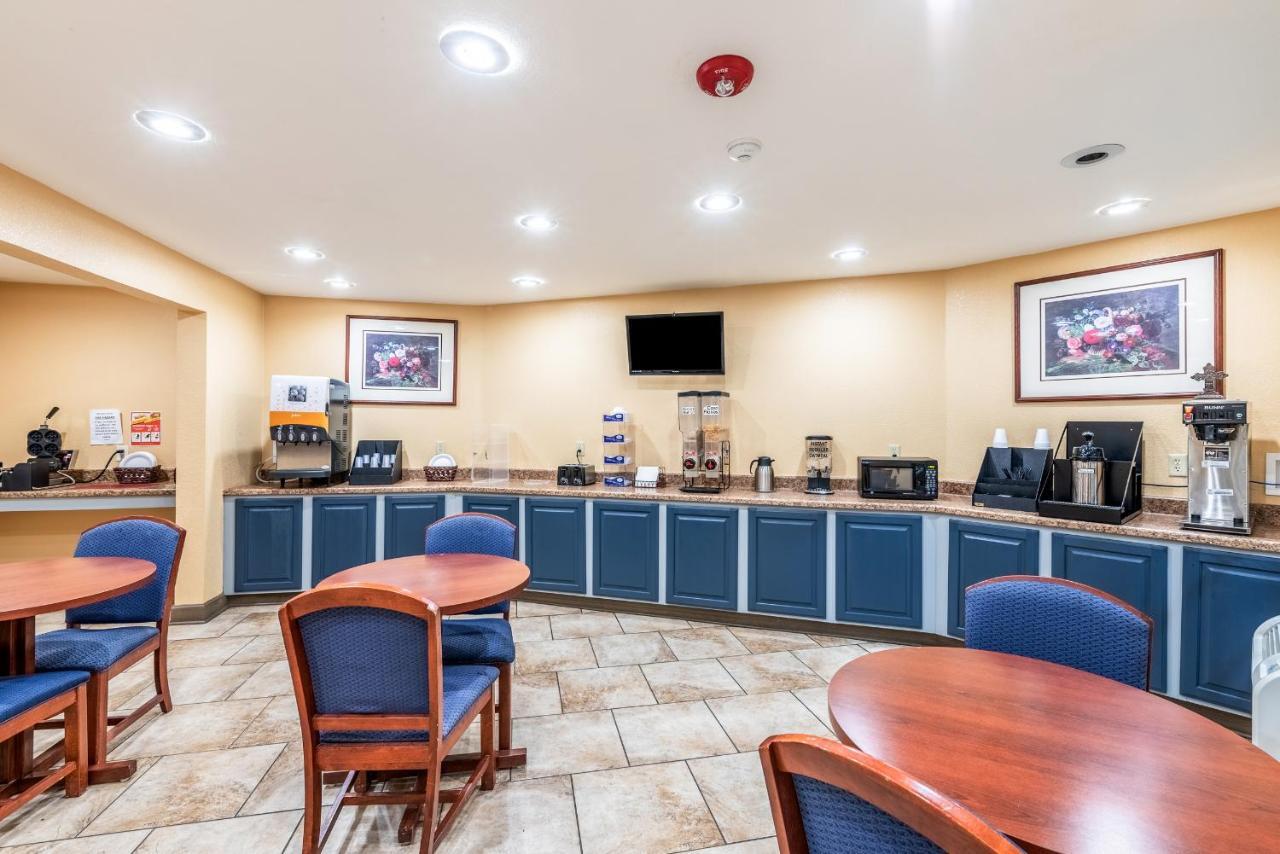 Americas Best Value Inn Searcy Exterior photo